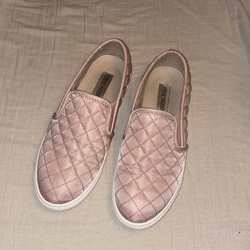 Only worn a few times
